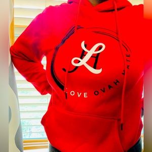 Something the World needs more of...
LOVE OVAH HATE ❤️